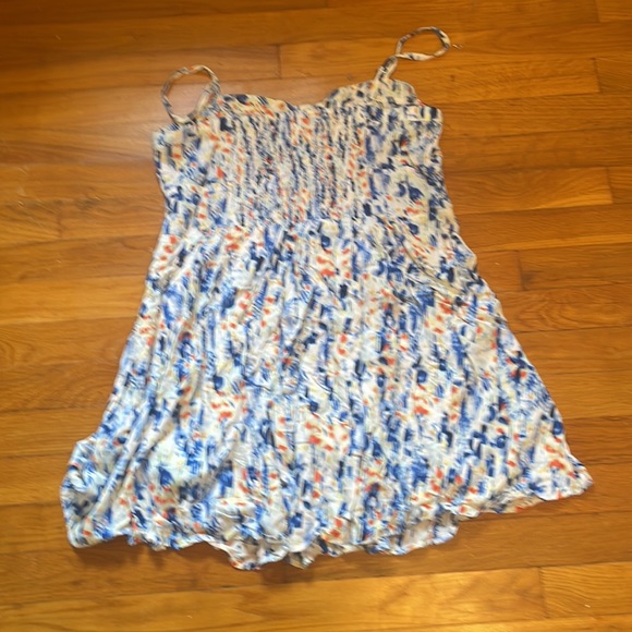 Cute Summer Dress! - Picture 4 of 4